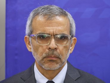 Tras detención de 12 gendarmes: Ministro Cordero defiende que políticas de control "han sido intensivas"