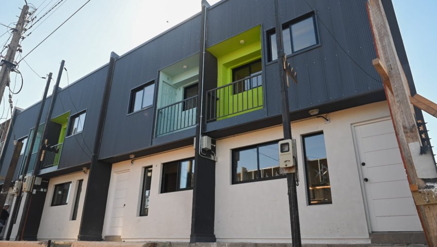 Reconstrucción tras el megaincendio en Viña del Mar: inician obras en 84 viviendas de El Olivar