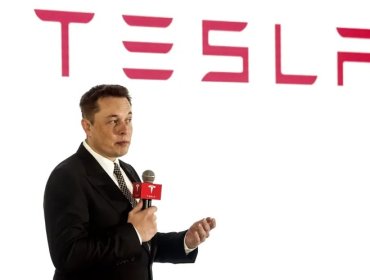 Accionistas de Tesla aprueban pagarle a Elon Musk un paquete salarial de US$1 billón si cumple sus objetivos