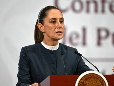 Congreso de Perú declara "persona non grata" a la presidenta de México por asilo concedido a la exprimera ministra Betssy Chávez