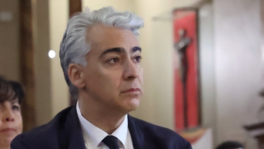 Enríquez-Ominami criticó pieza audiovisual de Matthei: "Como director lo encuentro un video muy malo, está mal hecho"