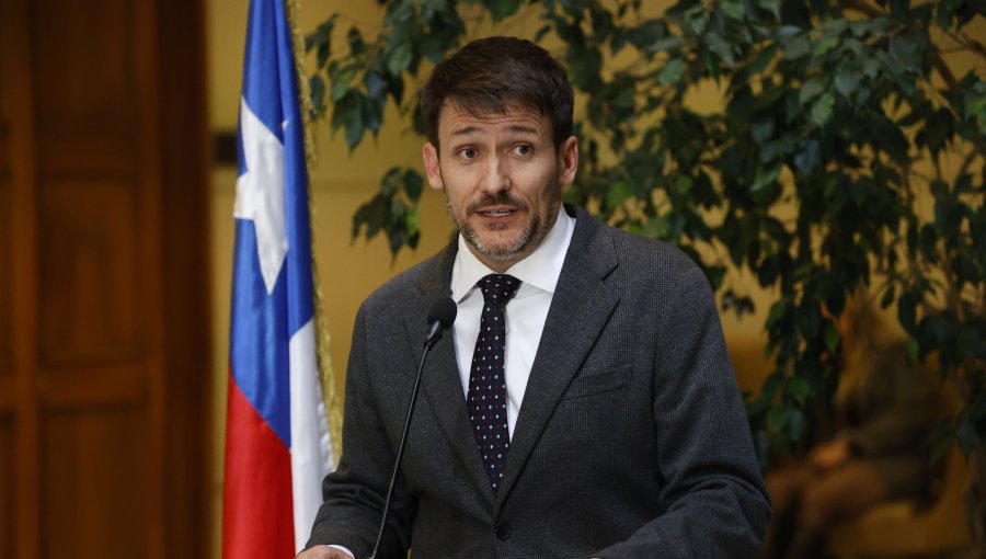 Demócratas pide al presidente de la Cámara tramitar la acusación constitucional contra Pardow antes de las elecciones