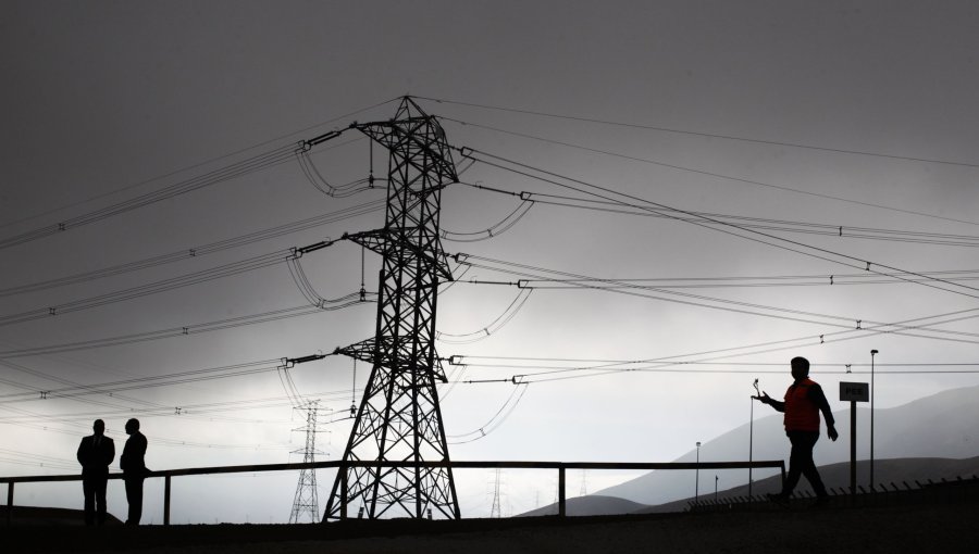 Servicio de Evaluación Ambiental recomendó aprobar megalínea de transmisión eléctrica de Antofagasta a la región Metropolitana