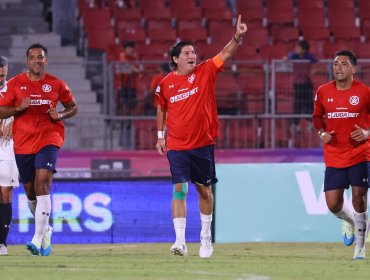 Iván Zamorano se compara con otros delanteros: "Lewandowski es el que más se asimila a mí, pero en mi prime, yo era mejor"