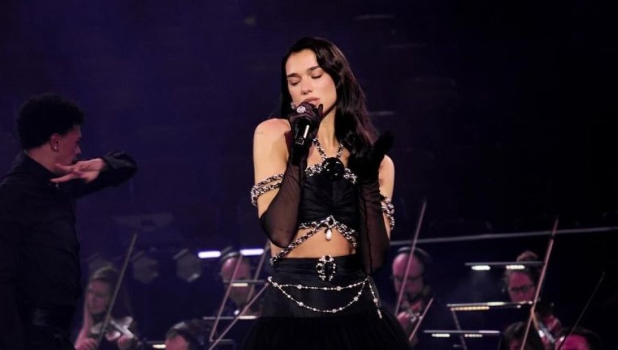 Metro de Santiago extiende sus horarios por dos días debido a los conciertos de Dua Lipa en el Estadio Nacional