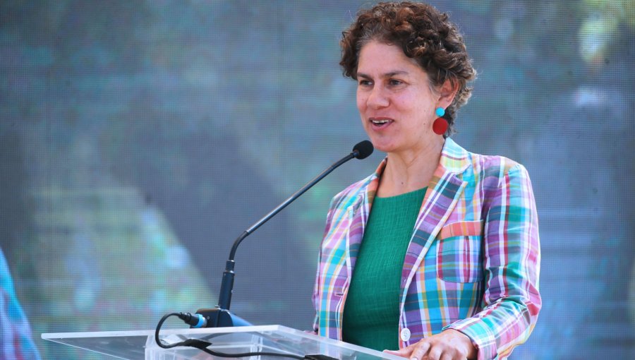 Ministra Rojas respaldó críticas del Presidente Boric contra Trump en la COP30: "El cambio climático es real"