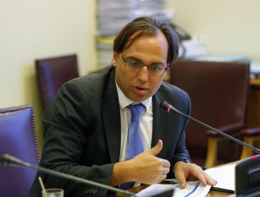 Matías Acevedo acusa "intención" del Gobierno de dejar un Presupuesto más ajustado por si la oposición llega a La Moneda