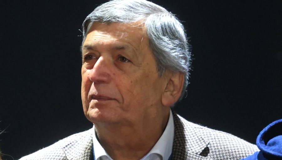 Lautaro Carmona reitera que el Partido Comunista respaldará posible suspensión de militancia de Jeannette Jara