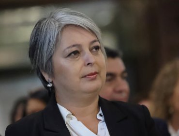 Jara plantea que uso de vidrio blindado en acto de Kast genera "aún más miedo en una población que tiene miedo"