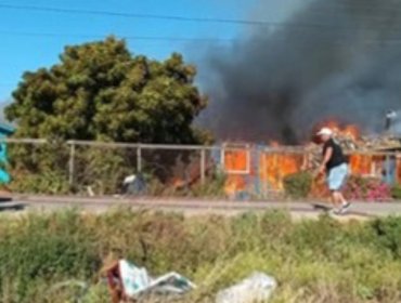Incendio consume viviendas en sector de Lo Varela en la localidad quillotana de San Pedro