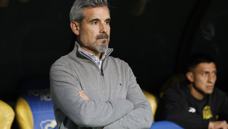 Miguel Ramírez dio un paso al costado de banca de la Unión luego de la derrota ante Colo Colo