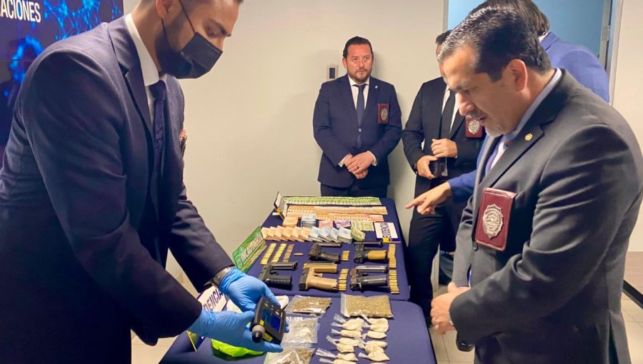 Detienen a otro gendarme por red de tráfico de drogas al interior de cárceles