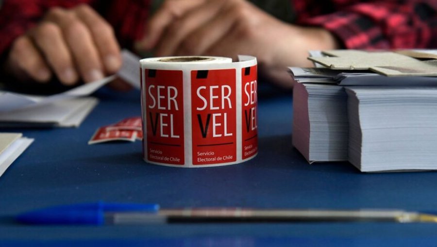 Estudio revela que el 70% de los dineros totales que reciben las campañas parlamentarias proviene de aportes públicos