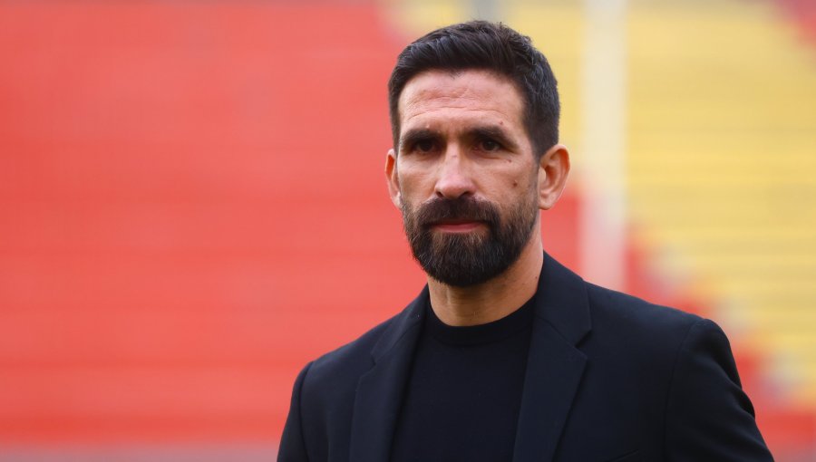 Gonzalo Villagra asume como nuevo entrenador de U. Española tras la salida de Miguel Ramírez