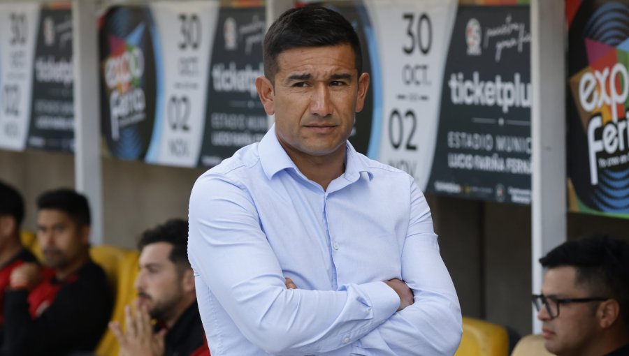 DT de D. Limache adelanta la "final" por no descender ante U. Española y recalca que "tenemos que sumar"