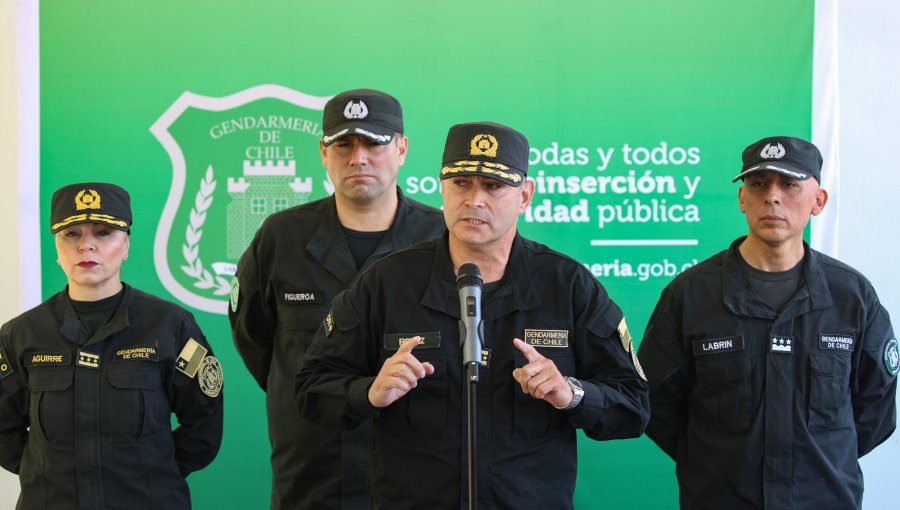 Asado con consumo de alcohol en Santiago 1: Las hipótesis que maneja Gendarmería sobre el ingreso de los elementos