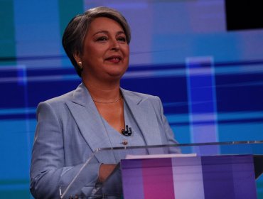Jara emplazó al Gobierno por megatoma en San Antonio: "Que haga las gestiones que tiene que realizar y que hasta la fecha no ha realizado"