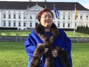 Condenan a 11 años de cárcel a "la diosa de la riqueza" por liderar estafa de US$6.400 millones en Bitcoin