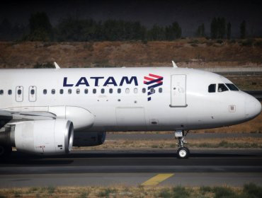 Pilotos de Latam iniciarán huelga a partir de esta medianoche tras no alcanzar acuerdo con la empresa