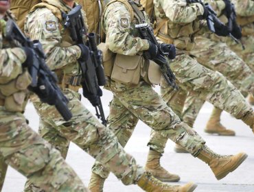 Presidente Boric aprueba Alto Mando del Ejército para 2026: 19 ascensos y el retiro de 10 oficiales