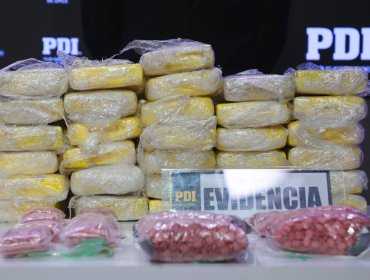 Desarticulan banda narco de chilenos y colombianos e incautan 33 kilos de cocaína y 14 mil comprimidos de éxtasis