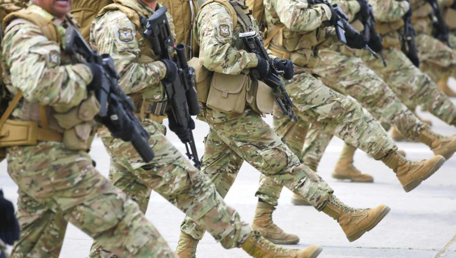 Presidente Boric aprueba Alto Mando del Ejército para 2026: 19 ascensos y el retiro de 10 oficiales