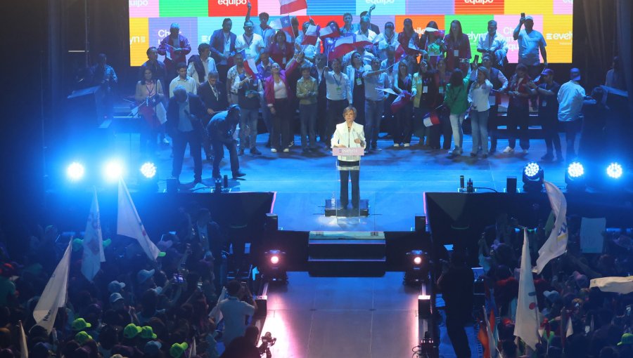 "La historia los juzgará de manera implacable": Matthei apuntó contra el Gobierno y el Frente Amplio en cierre de campaña