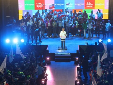 "La historia los juzgará de manera implacable": Matthei apuntó contra el Gobierno y el Frente Amplio en cierre de campaña