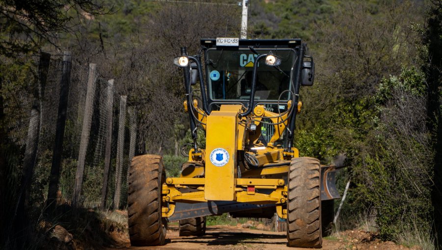 Emplazan a la Dirección Regional de Vialidad por fallida licitación de conservación de caminos en Quilpué y Villa Alemana
