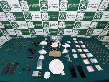 Detienen a cuatro personas e incautan drogas y armas de fuego en San Antonio: dos quedaron en prisión preventiva