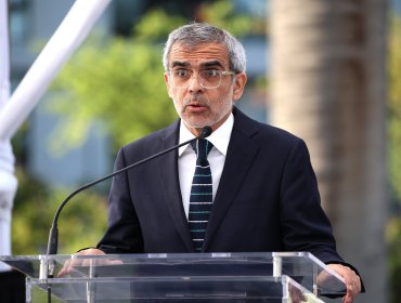 Ministro de Seguridad Pública destacó normalidad de las elecciones: "Chile tiene un robusto sistema democrático"