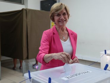 Evelyn Matthei y foto de "unidad" con otros candidatos de oposición: "Lo que importa son las intenciones de trabajar juntos"