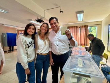 Diputado Teao promete seguir trabajando para "fortalecer la institucionalidad" e hizo un llamado a llamado a votar