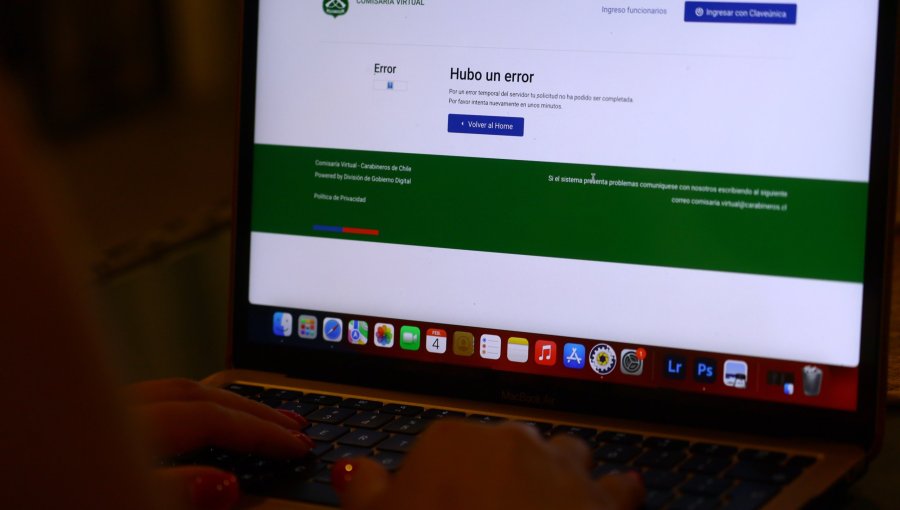 "Más de 38.000 solicitudes": Carabineros explica que intermitencia en Comisaría Virtual se produjo a causa de la "alta demanda"