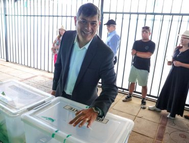 Franco Parisi confía que pasará a segunda vuelta: "Chile está buscando el centro y no los extremos"