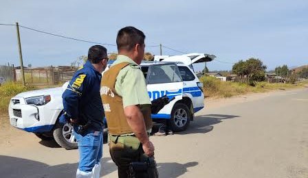 Cuerpo hallado en el límite de San Antonio y Cartagena se encontraba sin sus extremidades inferiores y con lesiones atribuibles a terceros