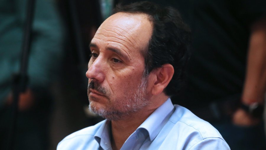 Senador Núñez admite preocupación por estrecho margen entre Jara y Kast en la elección presidencial