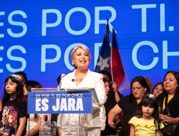 Estratega de campaña de Jara dice que el triunfo los deja "en absolutas condiciones" de competir ante Kast en segunda vuelta