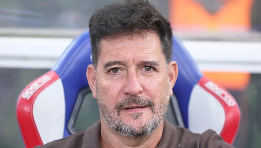 Audax Italiano oficializó a su nuevo entrenador Gustavo Lema