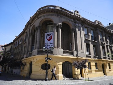 Directiva del Partido Radical presenta su renuncia y se alistan para la liquidación de bienes