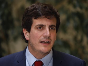 Diputado Schalper rechaza la idea de un eventual fin de Chile Vamos y adelanta que "viene una renovación de la centroderecha"