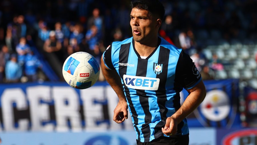 Agente de Lionel Altamirano avisó a Colo-Colo y la U de interés del extranjero