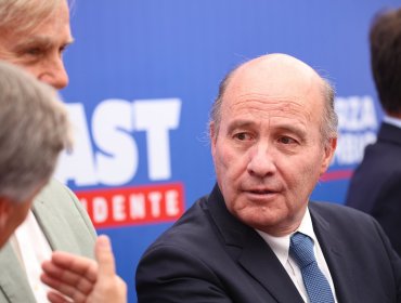 "Se me pasó la mano con los tragos": Asesor económico de Kast reconoce condena por conducir ebrio en Zapallar el 2014