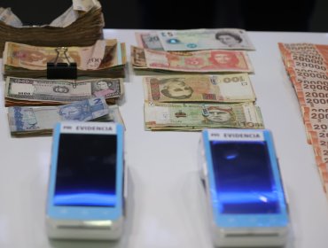 Desbaratan banda que defraudó más de $4 mil millones desde Chile con tarjetas robadas en EE.UU.