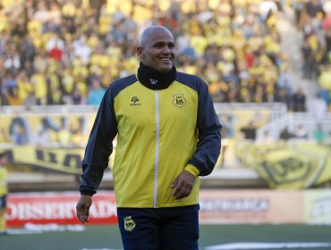 Suazo y su desafío como director técnico de San Luis: "Sé liderar bien los grupos"