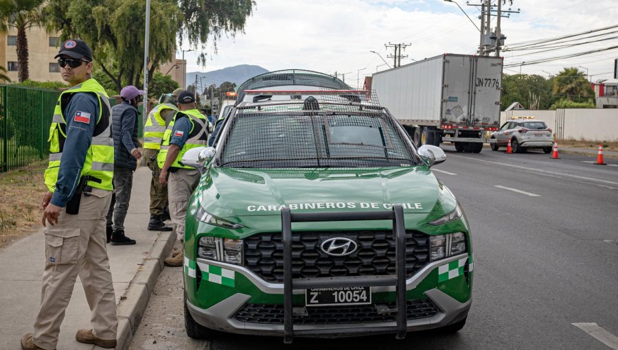 Dos detenidos deja ronda policial-municipal en Concón: uno por no tener licencia profesional y otro por el delito de receptación