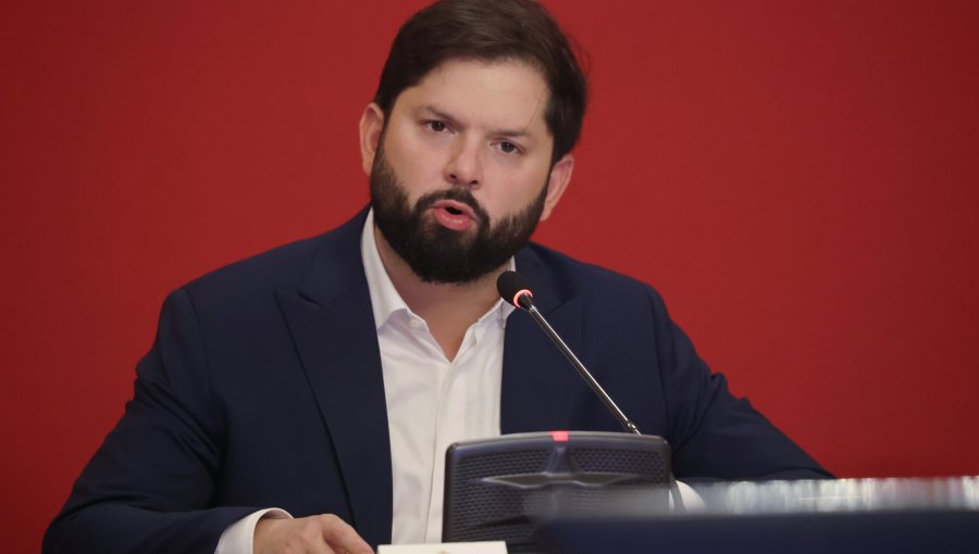 Boric vuelve a Magallanes con agenda de obras estratégicas y conectividad