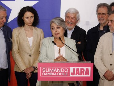 Jeannette Jara reconoce que fue un error fichar a "Balbi El Chamako"