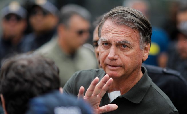 Jair Bolsonaro aseguró que dañó su tobillera electrónica por un episodio de "paranoia" y "alucinación"