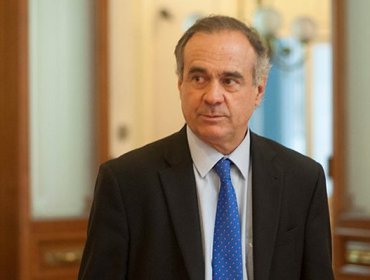 Excanciller Walker tras polémica con embajador de EE. UU. pide al Presidente Boric "no dejarse provocar, ni darse gustitos"